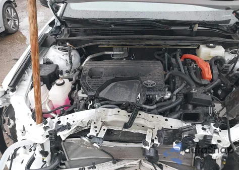 2025 Toyota Crown Signia Limited z USA, uszkodzony, nr VIN JTDACAAJ9S3028521